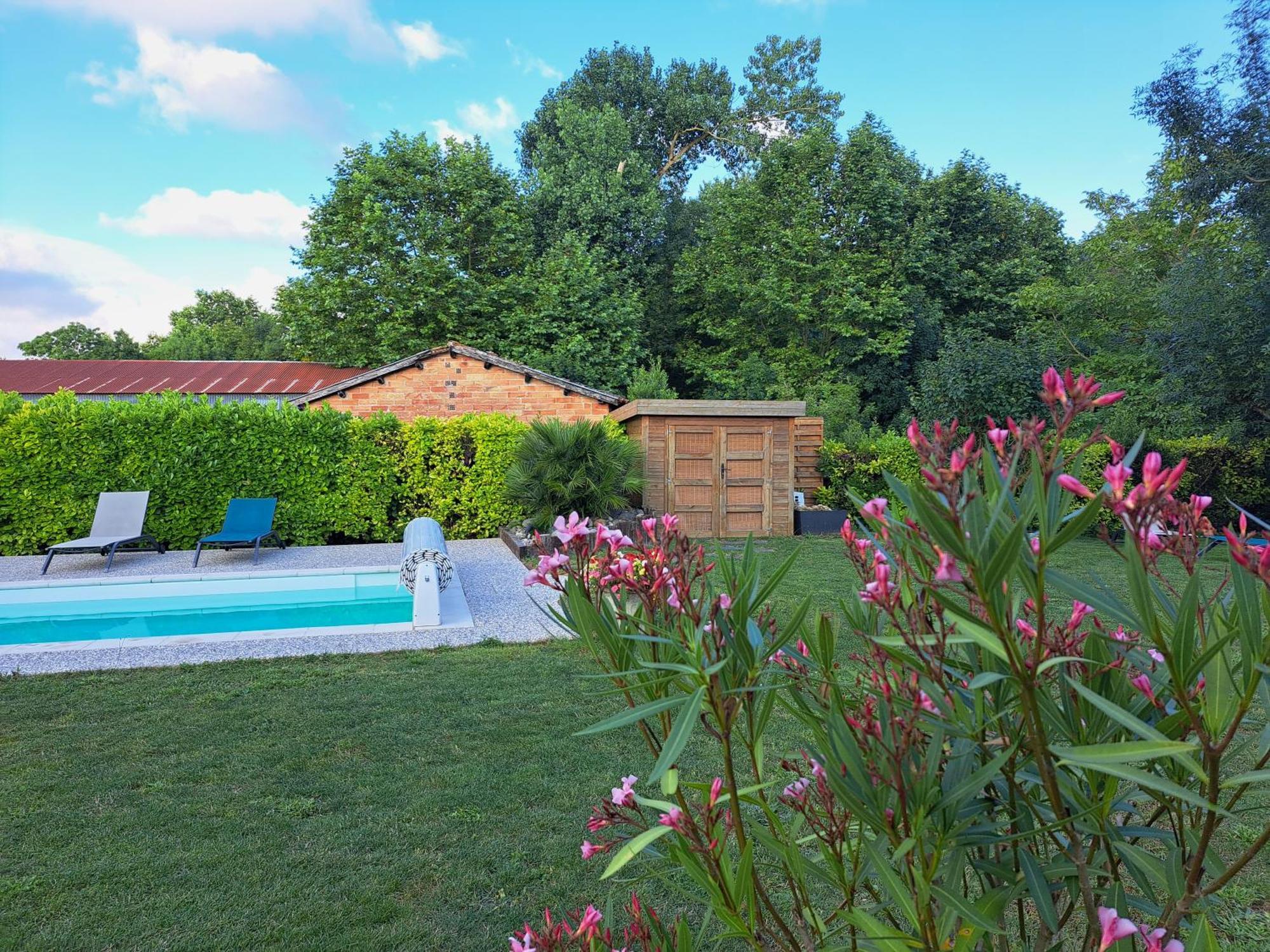 Chambre D Hote La Riviere 45M2 Jardin Et Piscine Aigrefeuille-dʼAunis Eksteriør bilde